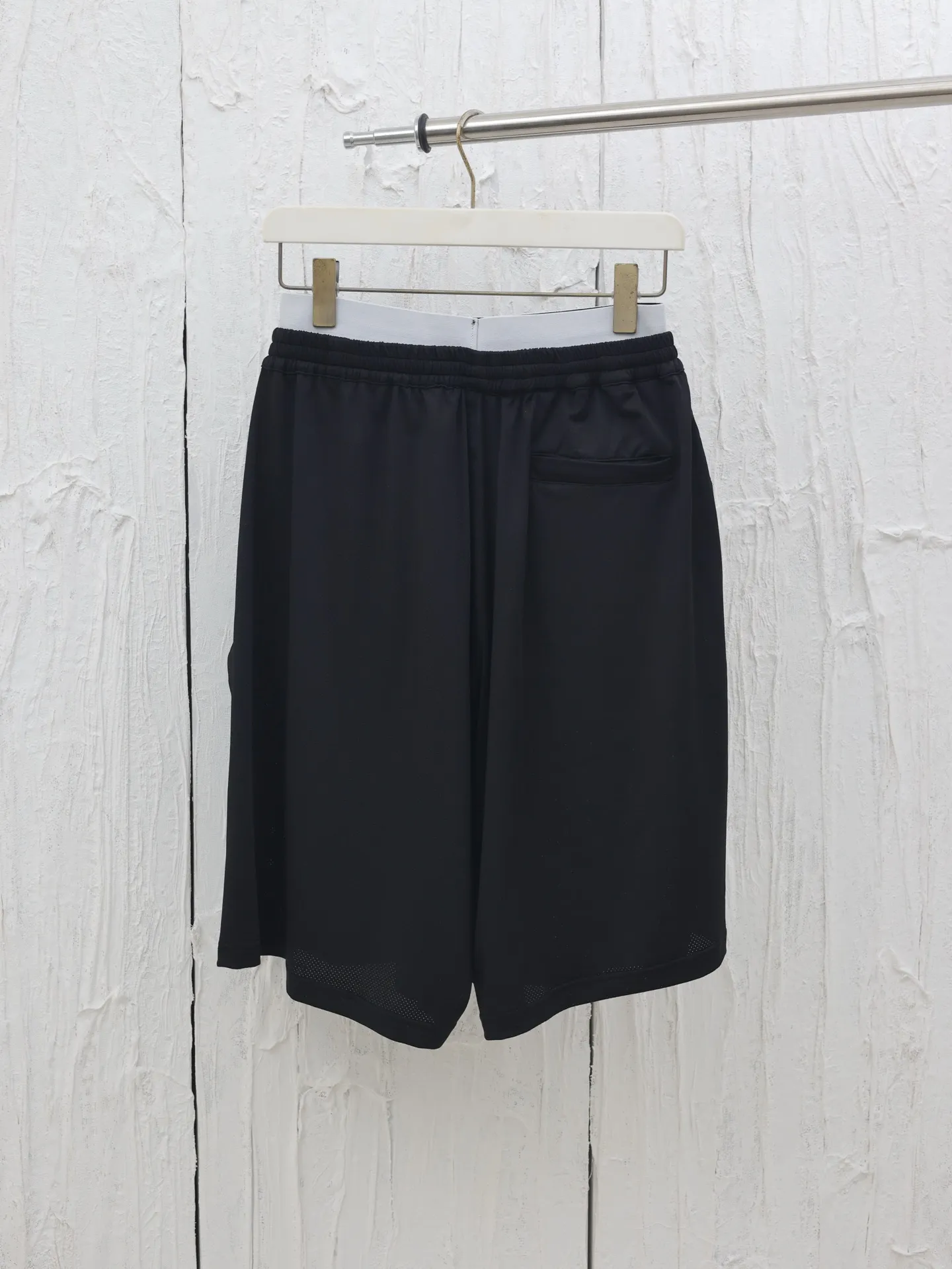 Balenciaga*/ 25SS ， ， Breathable 。 ， ， 。 ， ， 。 ， Logo ， 。 ， ， 。 Breathable ， 。 ， ， ， 。 ， ， 。 ， 、 、 Premium ， 。 Size：XS/S/M